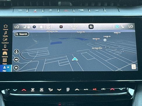 New 2026 Jeep Grand Cherokee L 2WD image 26