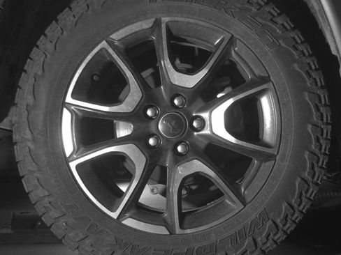 Used 2025 Jeep Compass Trailhawk AWD/4WD image 15