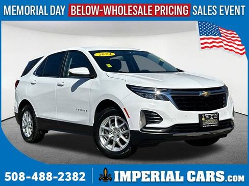 Used 2024 Chevrolet Equinox LT AWD/4WD image 1