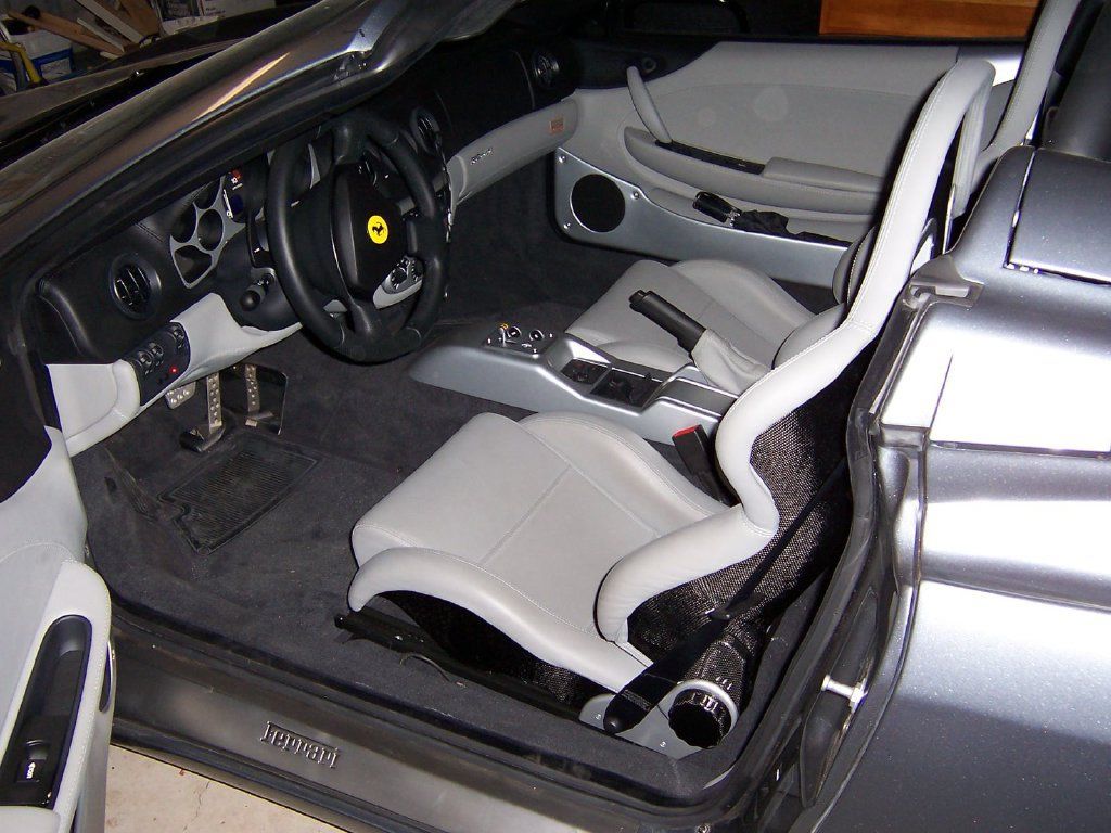 Used 2004 Ferrari 360 Spider RWD image 2
