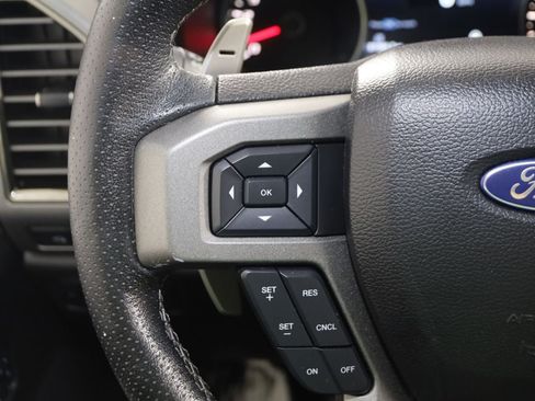 Used 2017 Ford F150 Raptor w/ Equipment Group 802A Luxury AWD/4WD image 41