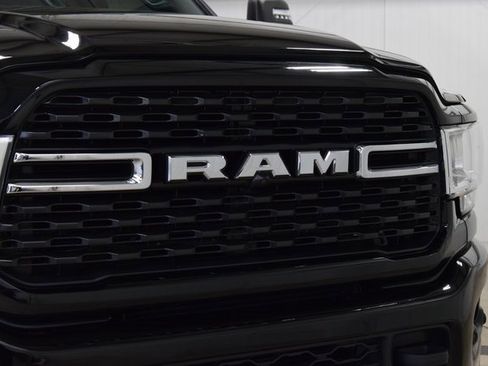 Used 2024 RAM 3500 Big Horn w/ Towing Technology Group image 9