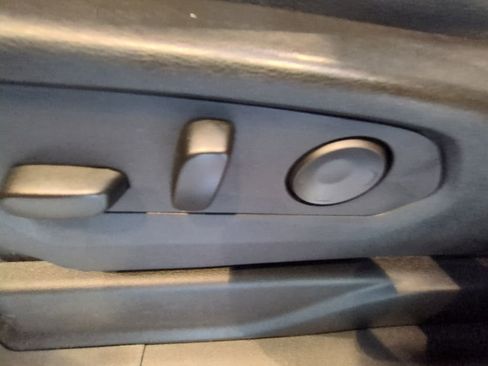 Used 2025 Chevrolet Tahoe High Country image 12