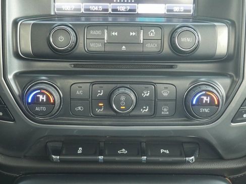 Used 2016 Chevrolet Silverado 2500 LTZ image 24