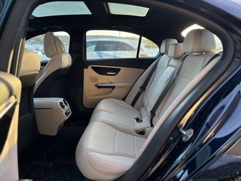 Certified 2023 Mercedes-Benz C 300 4MATIC Sedan image 22