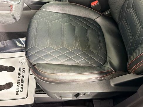 Used 2023 Ford Escape ST-Line Elite w/ Premium Technology Package AWD/4WD image 21
