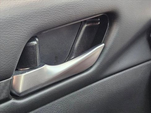 Used 2025 Nissan Altima 2.5 SV FWD image 16