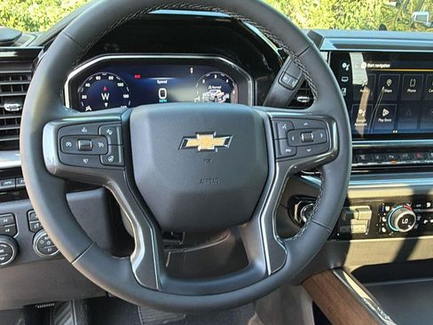 New 2026 Chevrolet Silverado 2500 High Country w/ High Country Premium Package AWD/4WD image 18
