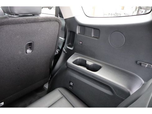 Used 2022 Kia Telluride S FWD image 51