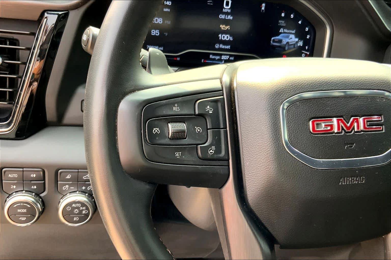 Used 2024 GMC Sierra 1500 AT4 w/ Technology Package AWD/4WD image 23