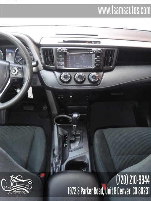 Used 2018 Toyota RAV4 LE w/ Carpet Mat Package AWD/4WD image 7