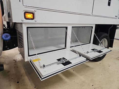 New 2026 RAM 5500 Tradesman image 38