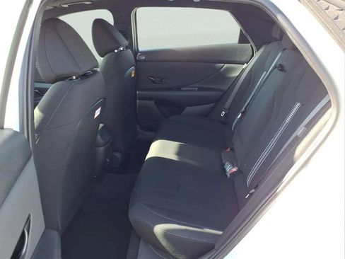 New 2026 Hyundai Elantra SEL Sport image 11