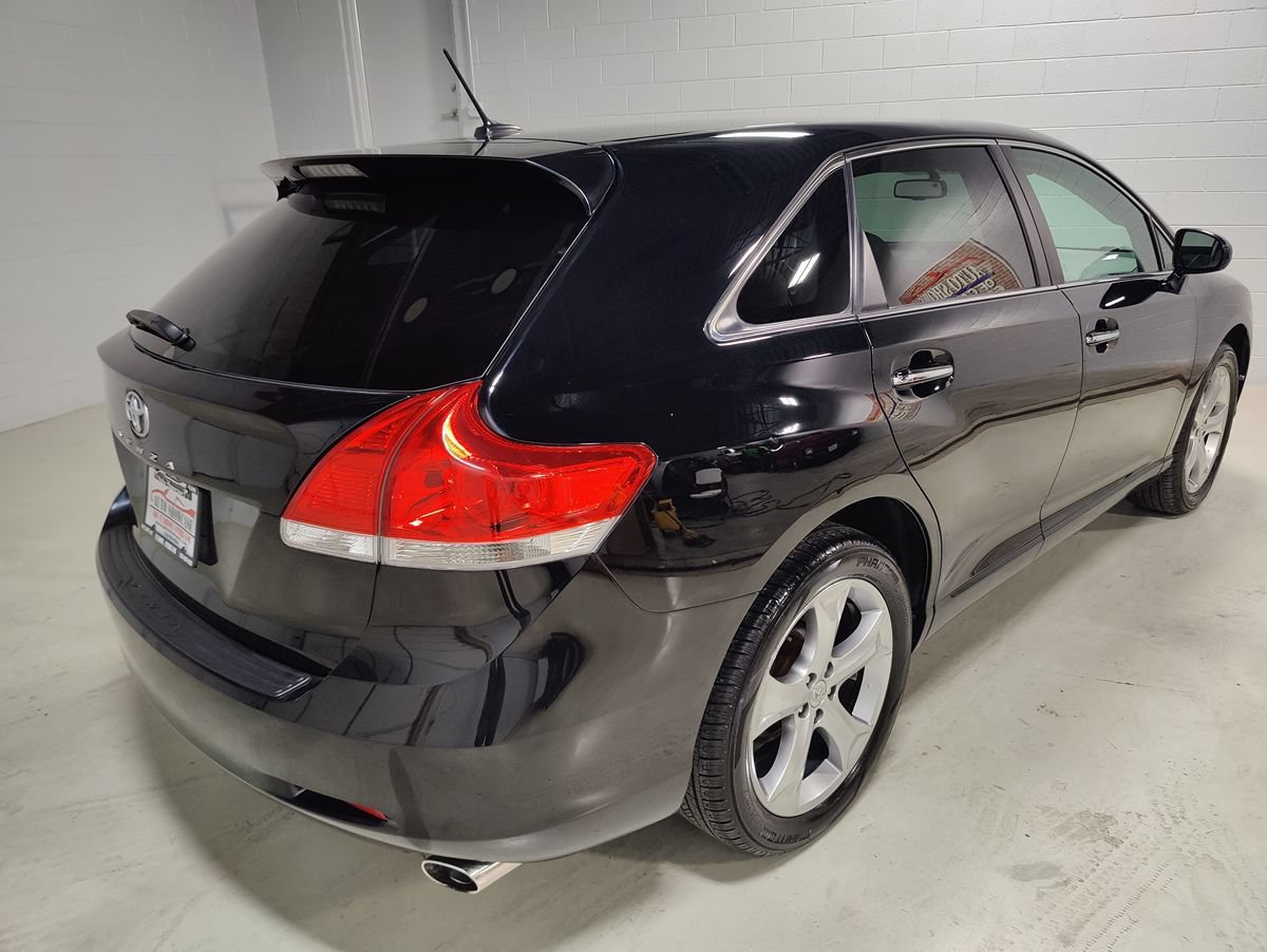 Used 2009 Toyota Venza FWD image 6
