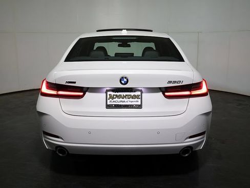 Used 2025 BMW 330i xDrive Sedan AWD/4WD image 10