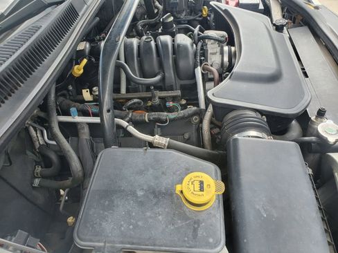 Used 2006 Jeep Grand Cherokee Limited image 37