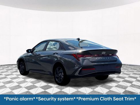 New 2026 Hyundai Elantra Sport FWD image 8