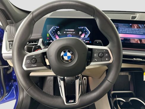 Used 2025 BMW X1 xDrive28i w/ Premium Package image 12