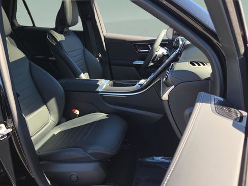 New 2026 Mercedes-Benz GLC 300 image 16