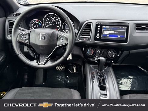 Used 2019 Honda HR-V Sport image 12