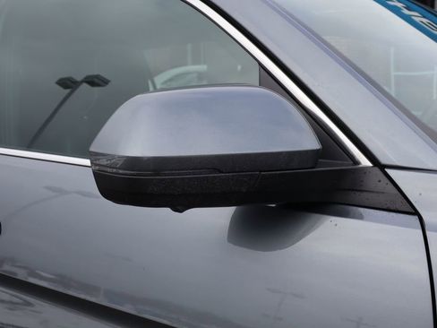 Used 2020 Volkswagen Atlas Cross Sport SEL Premium R-Line image 2