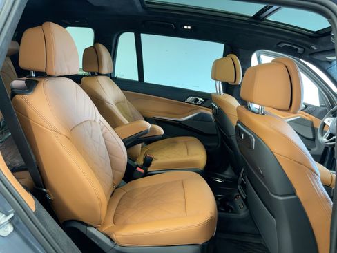 New 2026 BMW X7 xDrive40i AWD/4WD image 30