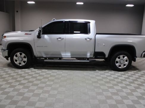 Used 2020 Chevrolet Silverado 2500 LTZ w/ LTZ Premium Package image 8