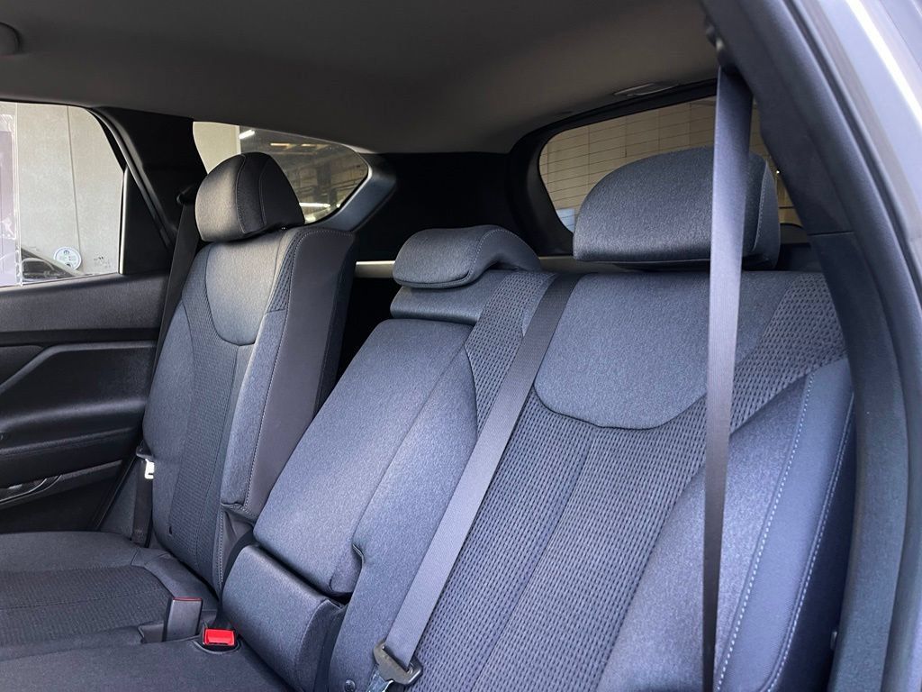 Used 2022 Hyundai Santa Fe SEL w/ Cargo Package AWD/4WD image 11