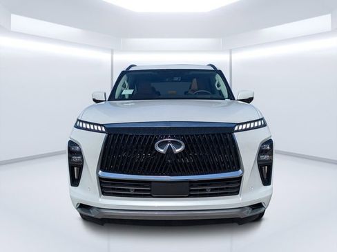 New 2026 INFINITI QX80 Luxe RWD image 8