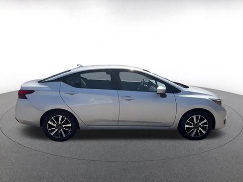 Used 2025 Nissan Versa SV FWD image 16