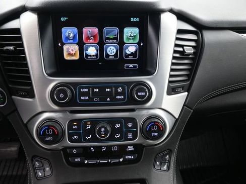 Used 2019 GMC Yukon XL SLT w/ Open Road Package AWD/4WD image 6
