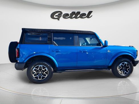 Used 2024 Ford Bronco Outer Banks image 3