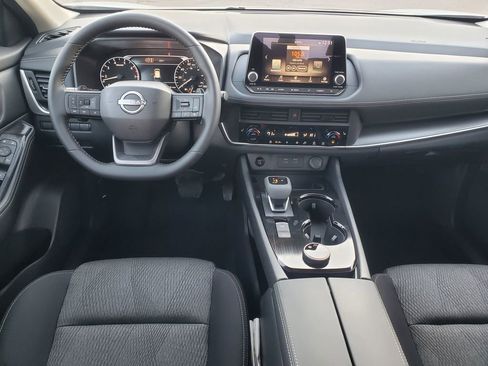 New 2026 Nissan Rogue SV AWD/4WD image 28