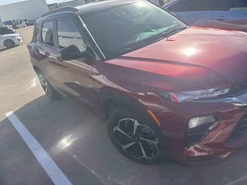 Certified 2022 Chevrolet TrailBlazer RS w/ Technology Package image 2