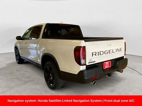 New 2026 Honda Ridgeline Black Edition image 3