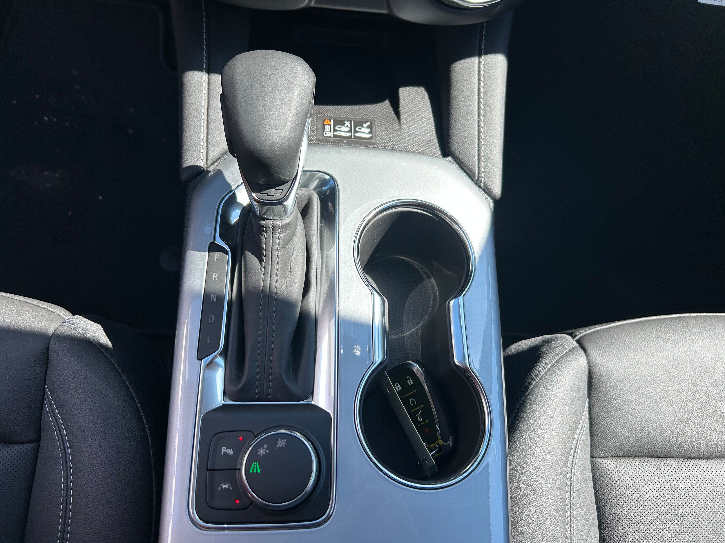 New 2026 Chevrolet Blazer LT w/ Sound & Technology Package FWD image 25