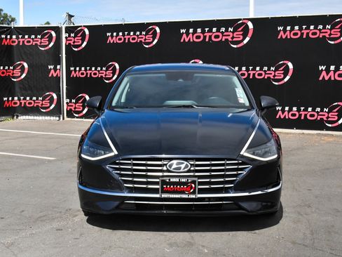 Used 2021 Hyundai Sonata SEL FWD image 2
