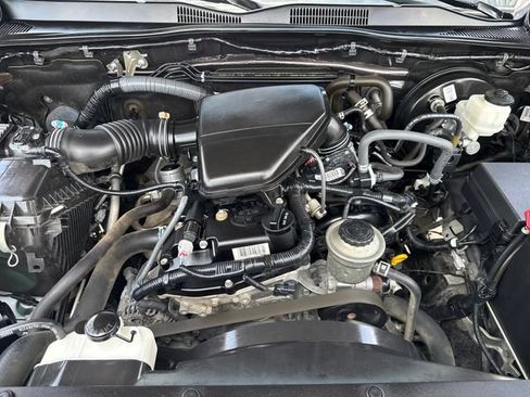 Used 2021 Toyota Tacoma SR w/ SR Convenience Package RWD image 25