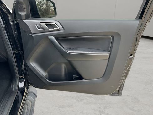 Used 2020 Ford Ranger Lariat w/ Equipment Group 501A Mid image 13