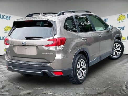Used 2023 Subaru Forester Premium AWD/4WD image 13