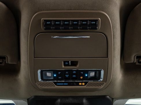 Used 2026 Ford F250 Platinum w/ Platinum Plus Package AWD/4WD image 28