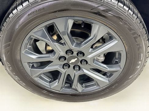 Used 2020 Chevrolet Traverse RS FWD image 41