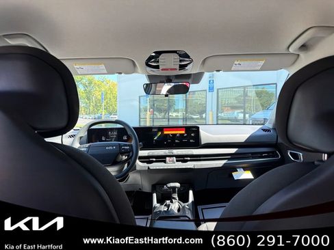 New 2026 Kia K4 FWD image 21