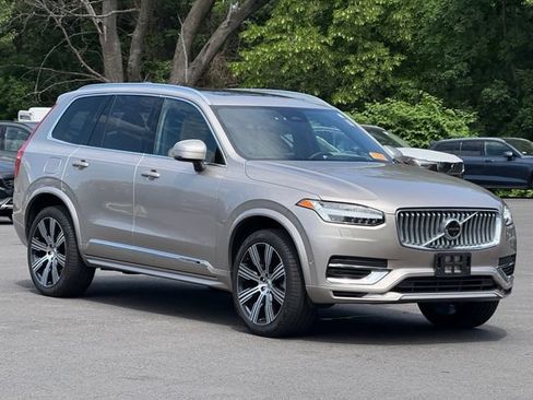 Certified 2024 Volvo XC90 T8 Ultimate w/ Protection Package Premier AWD/4WD image 1