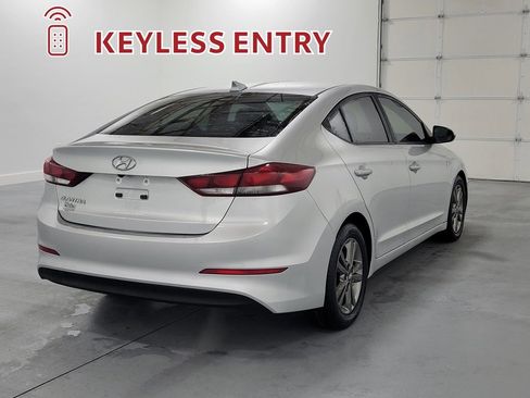 Used 2018 Hyundai Elantra SEL image 9