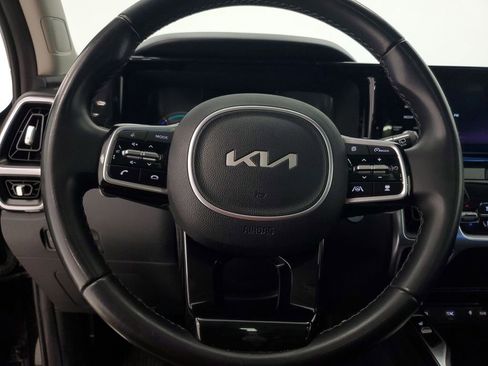 Certified 2023 Kia Sorento EX w/ Panoramic Sunroof Package image 15