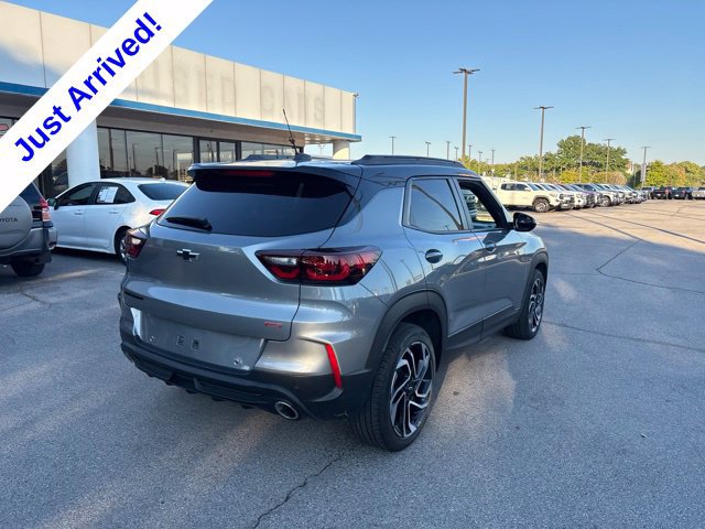 Used 2025 Chevrolet TrailBlazer RS w/ Driver Confidence Package FWD image 5