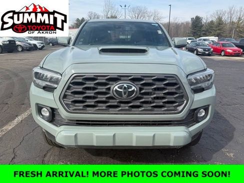 Certified 2022 Toyota Tacoma TRD Sport w/ TRD Premium Sport Package image 3