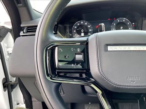 Used 2026 Land Rover Range Rover Velar S AWD/4WD image 21