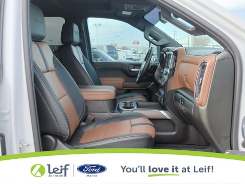 Used 2023 Chevrolet Silverado 2500 High Country w/ Safety Package II image 37